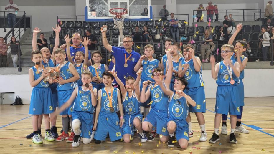 Salos Crossbasket Łódź brązowym medalistą