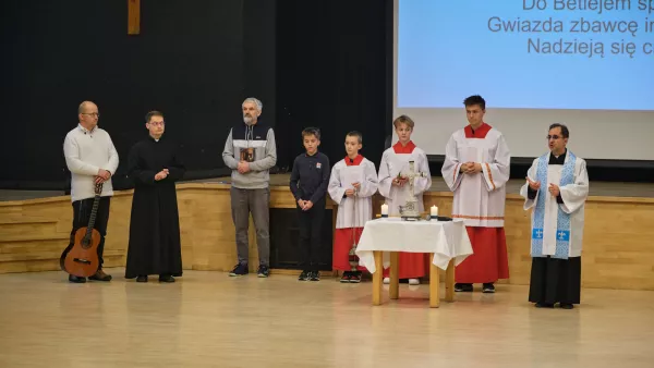 Kolęda szkolna podczas Słówka dla szkoły podstawowej.