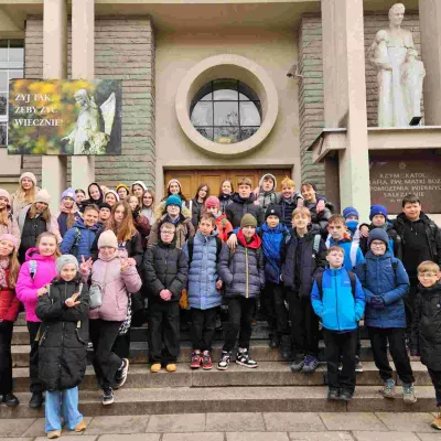 Wspólne zdjęcie klas 6c i 6d SSP