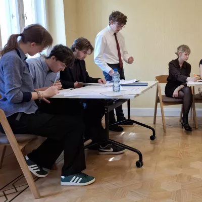 Debata z uczniami III LO.