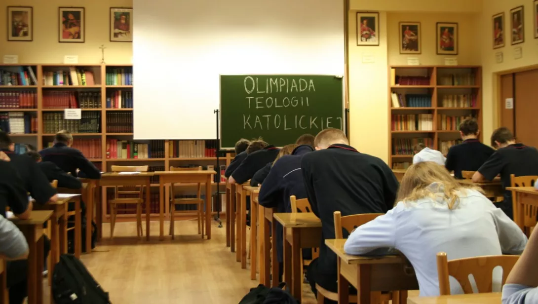 Ciiiiiiii ... piszemy.