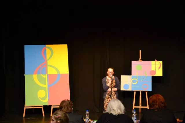 Antonina W. w piosence Nieznajomy Pan