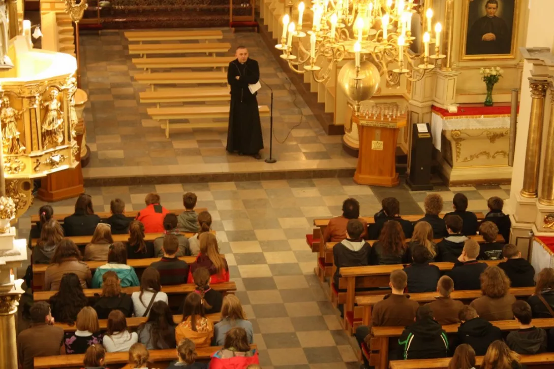 Czerwińsk nad Wisłą - konferencja ks. Przemka "Kawy" Kaweckiego, sdb