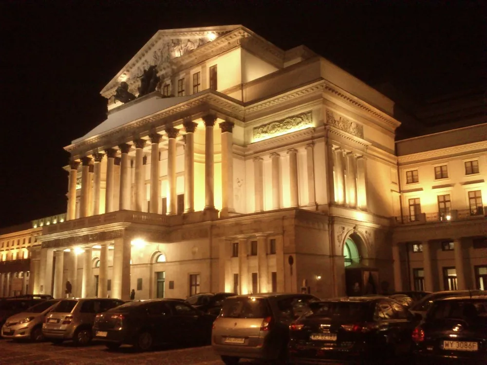 Opera Narodowa by night.