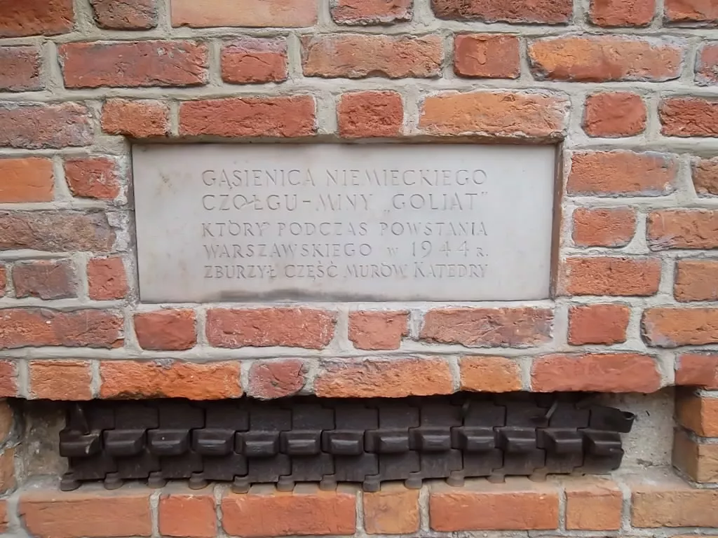 Gąsiennica czołgu miny...