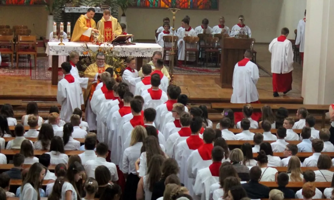 Rozpoczęcie roku szkolnego 2015/16.