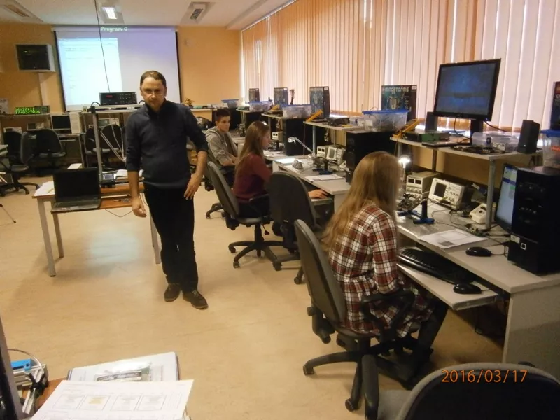 Pracownia Programaowania Mikroprocesorów