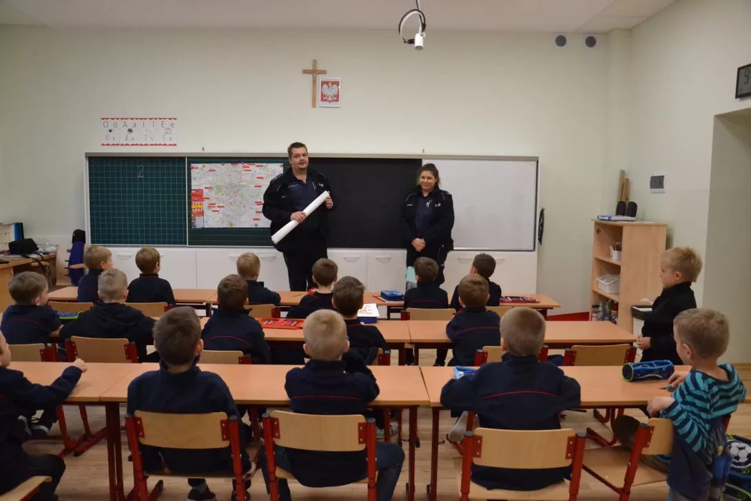 Policjanci u Pierwszaków