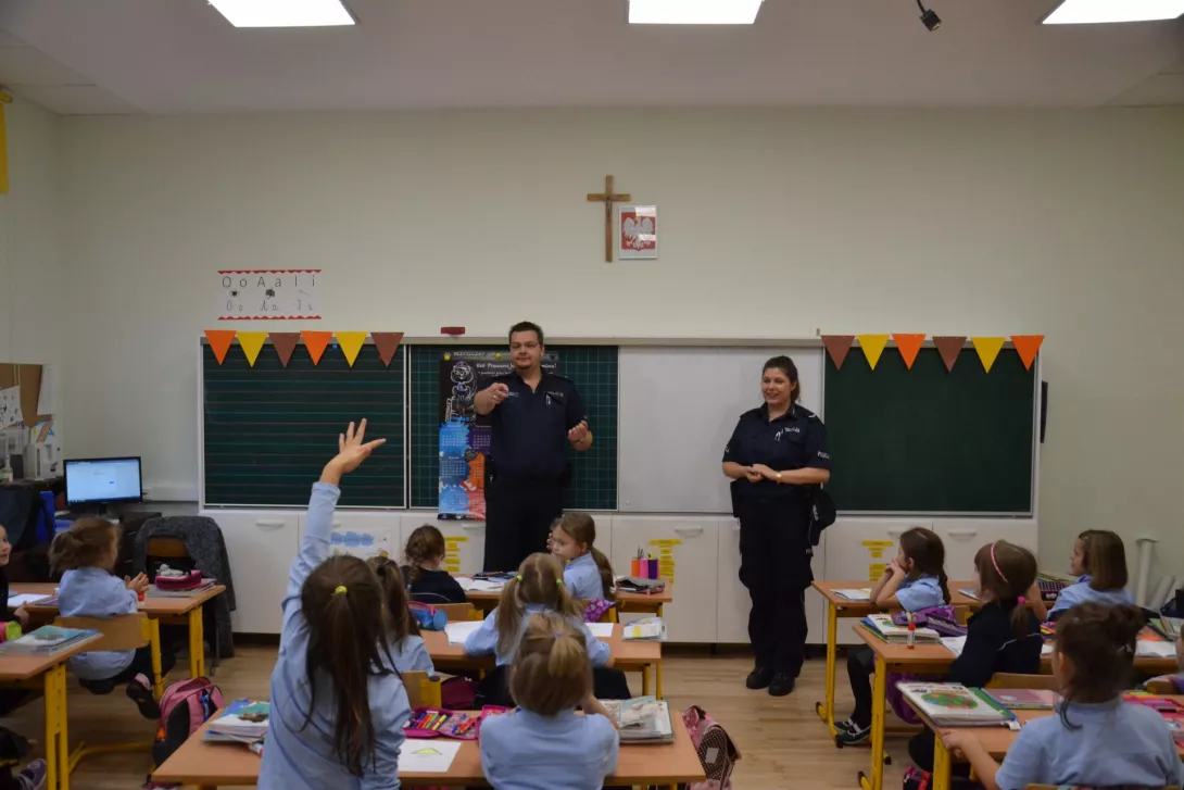 Policjanci u Pierwszaków
