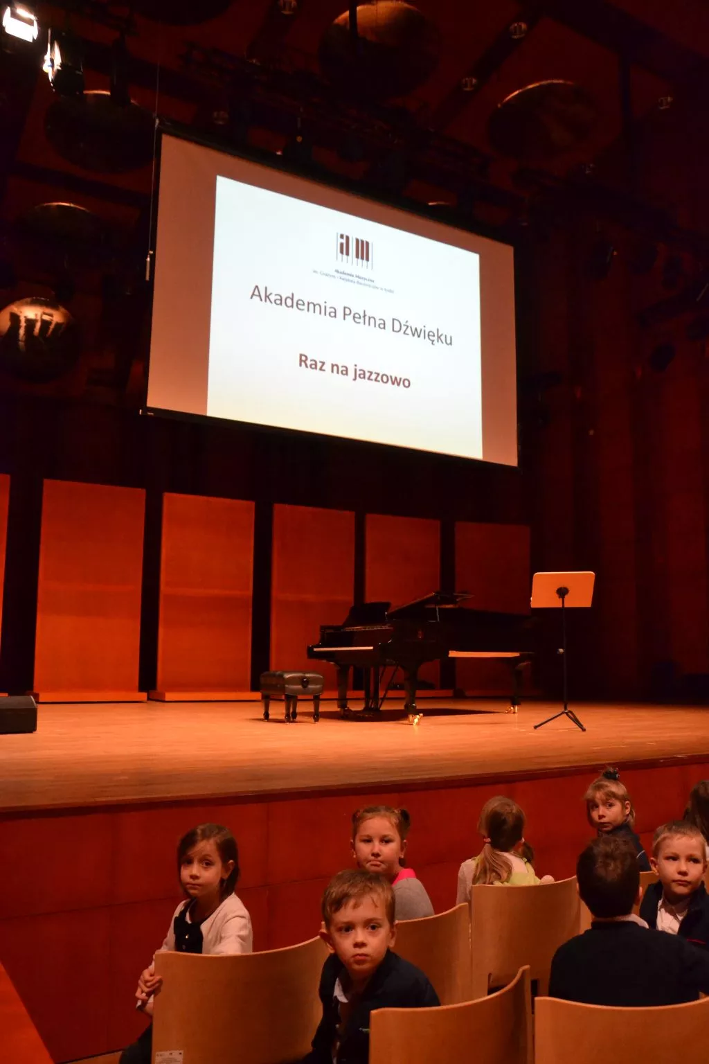 Pierwszaki na jazzowo!