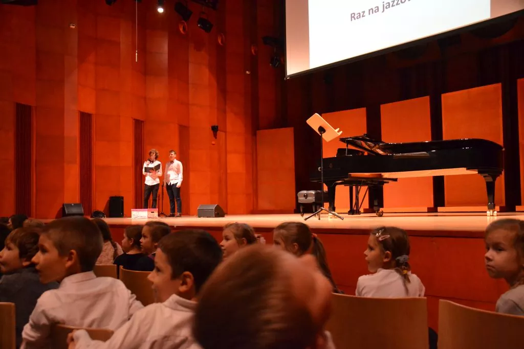 Pierwszaki na jazzowo!