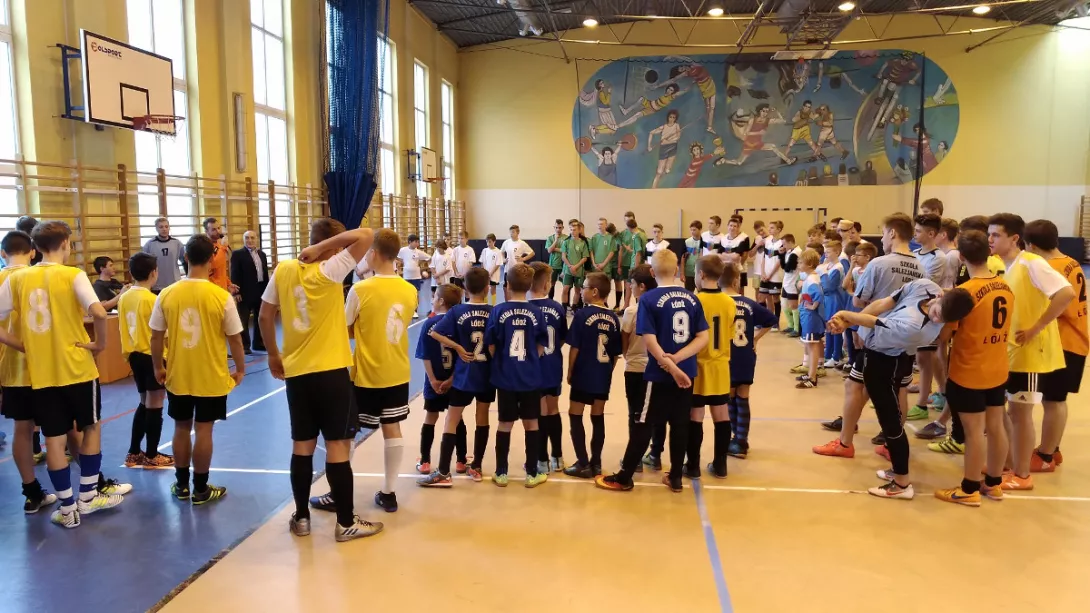 Turniej halowej piłki nożnej "Gramy dla Jana Pawła II" - 7. edycja - 21 października 2017 r.