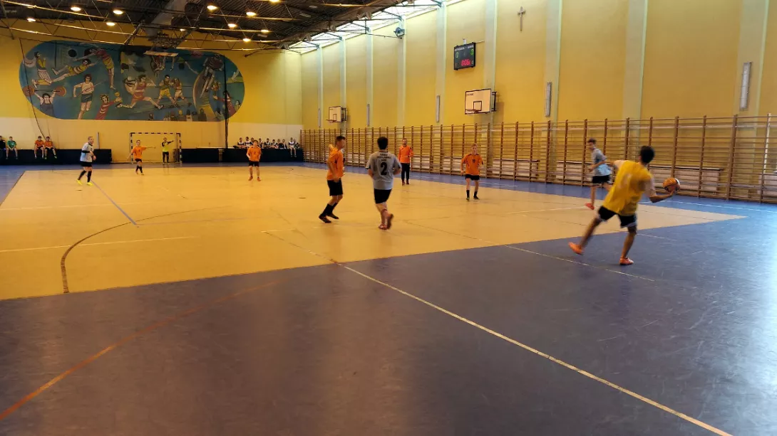 Turniej halowej piłki nożnej "Gramy dla Jana Pawła II" - 7. edycja - 21 października 2017 r.