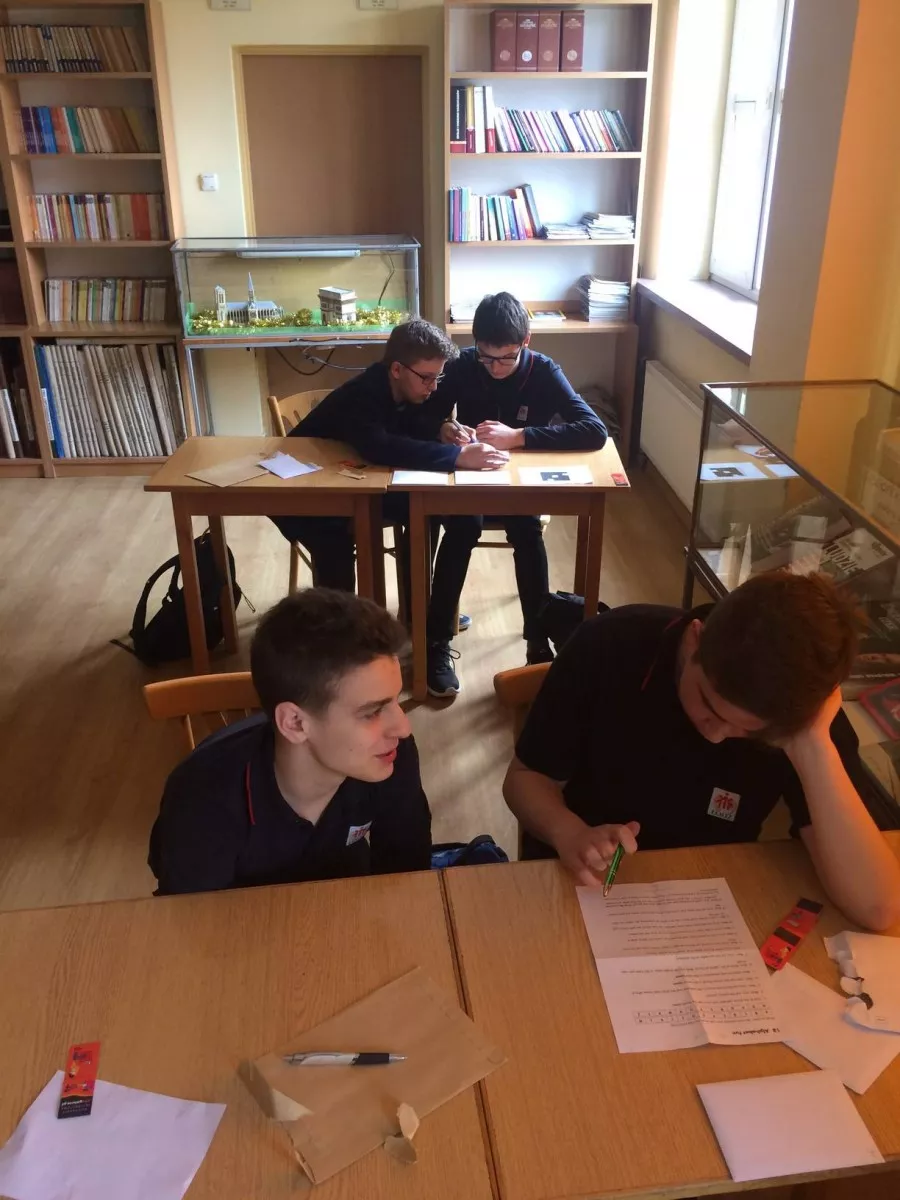 Festiwal Języków Obcych - How to think like Sherlock