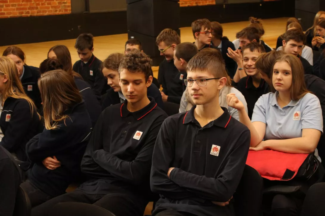 Czy tatuowanie jest bezpieczną modą?