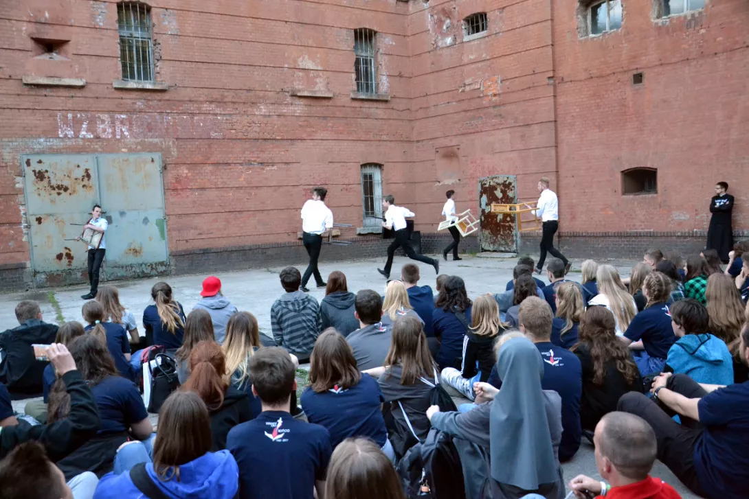 Teatr Beznazwy w Poznaniu na 75-leciu Piątki Poznańskiej