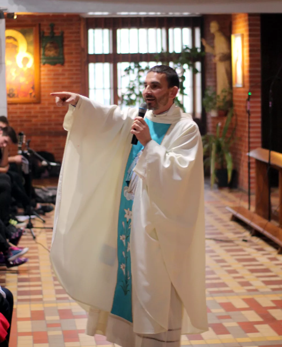 Ks. Łukasz Owsianko. (fot. Mateusz Ociński)