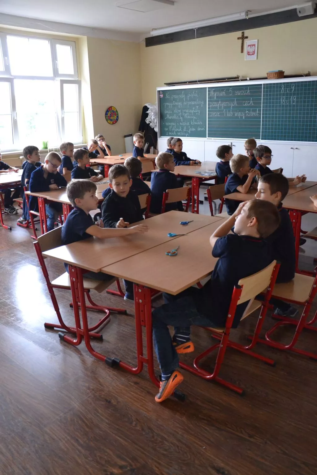 2b: zajęcia plastyczne z Mamą Adasia