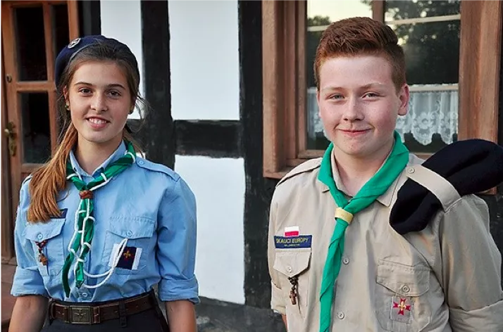 Do szkoły w mundurze!