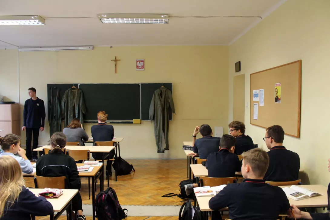 Lekcja EDB w klasie 1a SLO