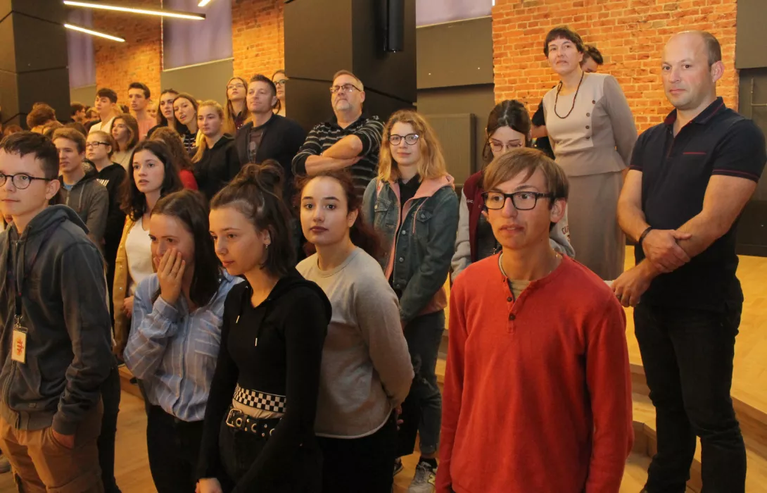 Młodzież z francuskiego Liceum Condorset w St. Quentin na Słówku (fot. Mateusz Ociński)