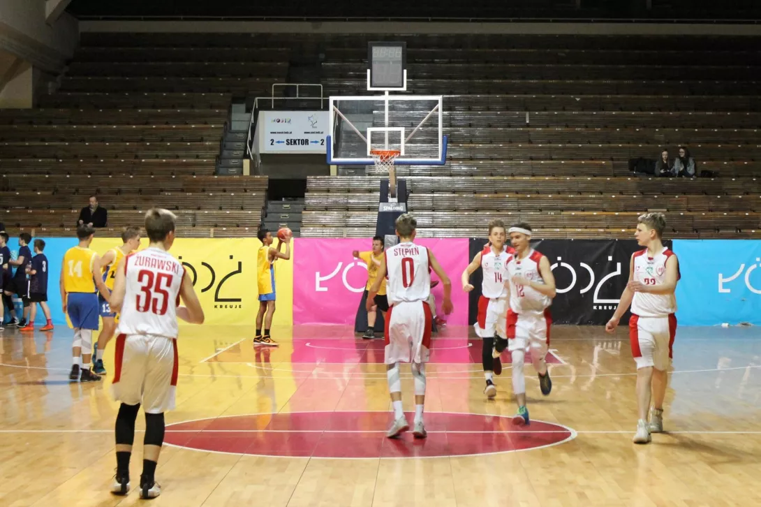 Fotorelacja z meczu koszykarzy w Igrzyskach Młodzieży Szkolne