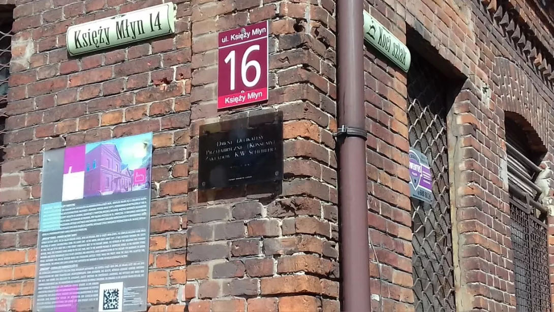 Pierwszaki poznają Łódź.