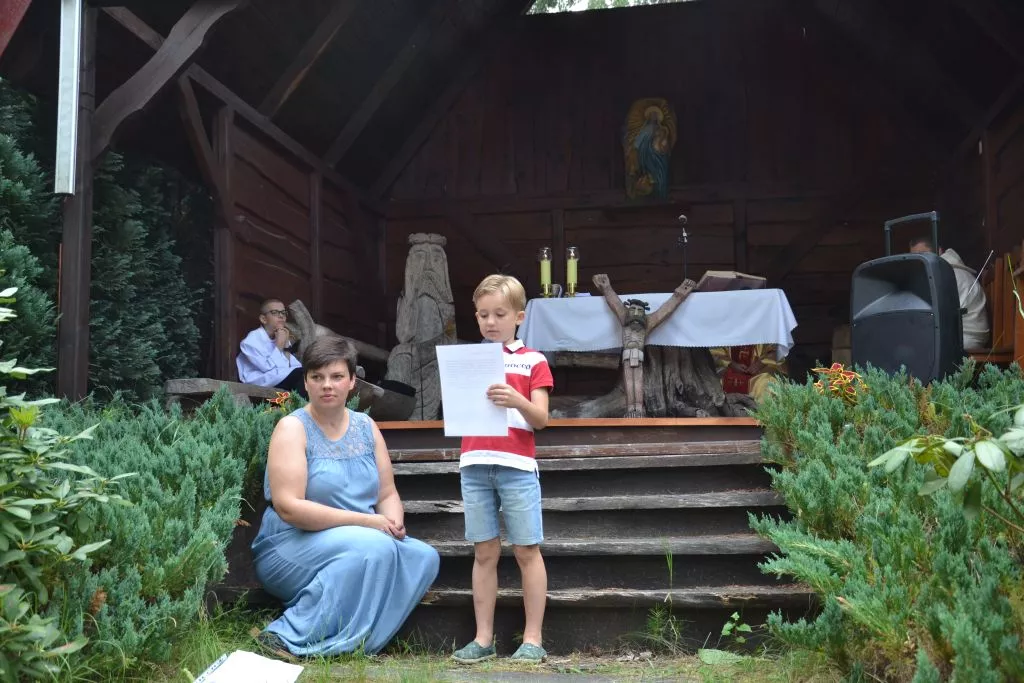 Wczesnoszkolni świętują w Lutomiersku