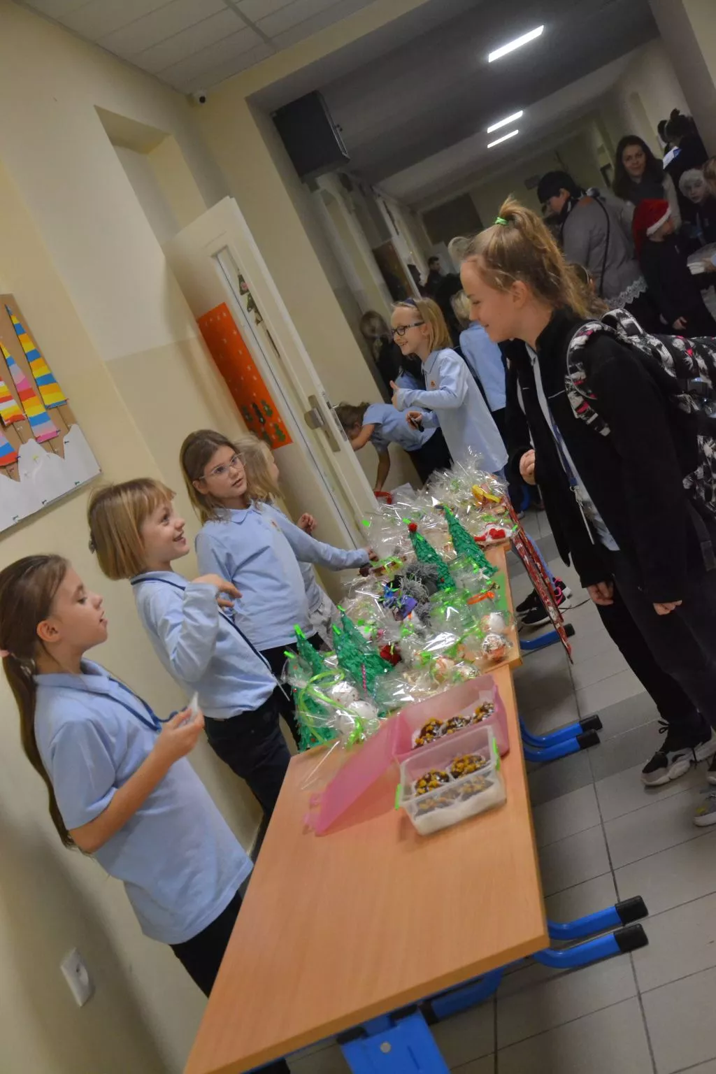 Kiermasz Bożonarodzeniowy klas 1-3