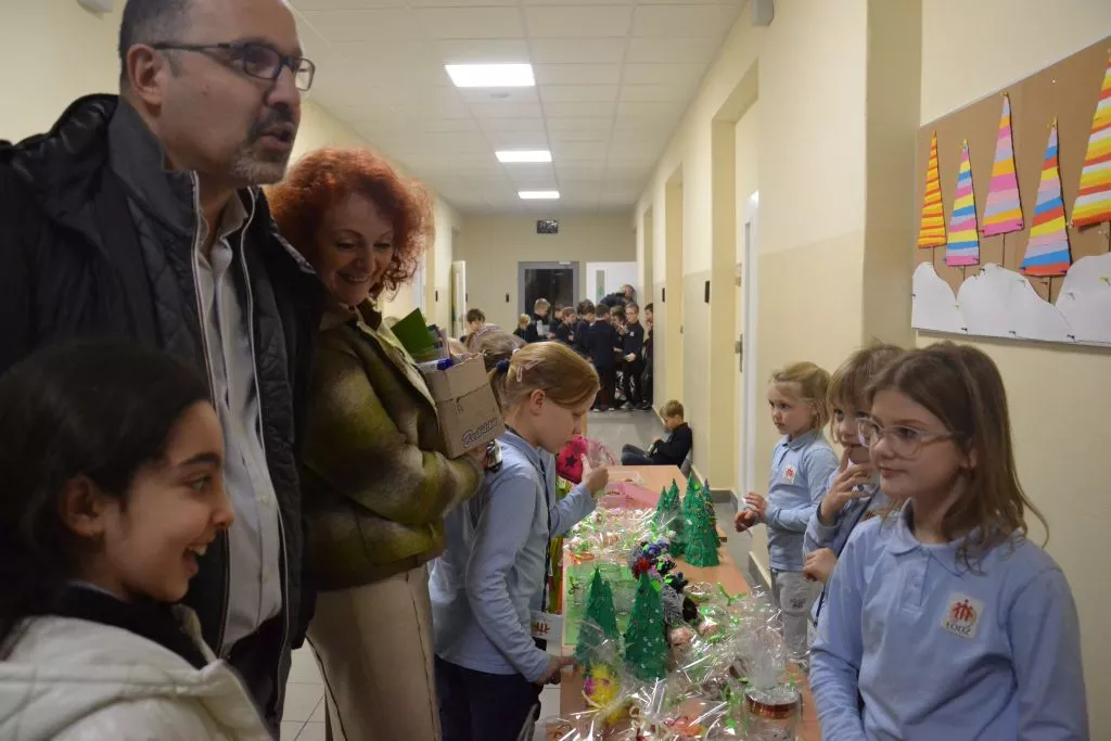 Kiermasz Bożonarodzeniowy klas 1-3