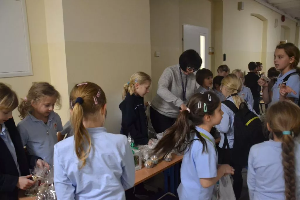 Kiermasz Bożonarodzeniowy klas 1-3