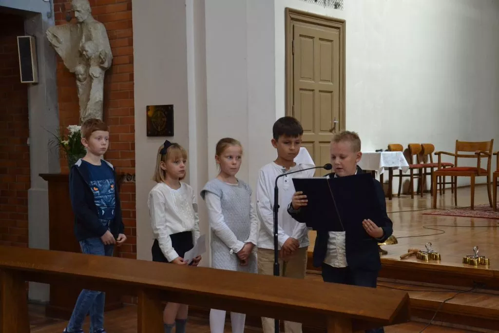 Ślubowanie klas 1 SSP