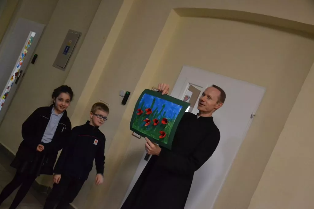 Świętujemy z Księdzem Maćkiem