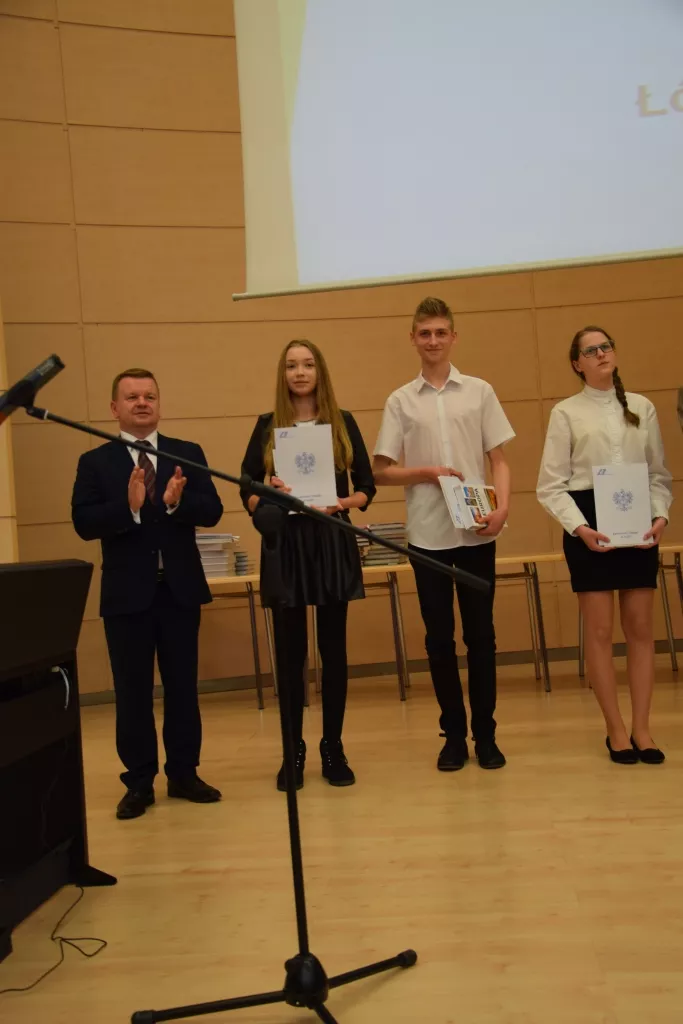 Laureaci i finaliści konkursów przedmiotowych