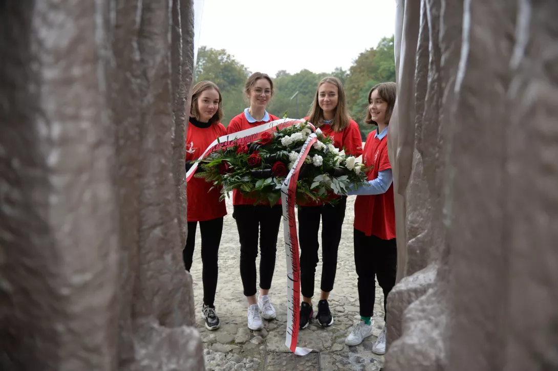 Wieniec Pamięci od uczestników Igrzysk Salezjańskich