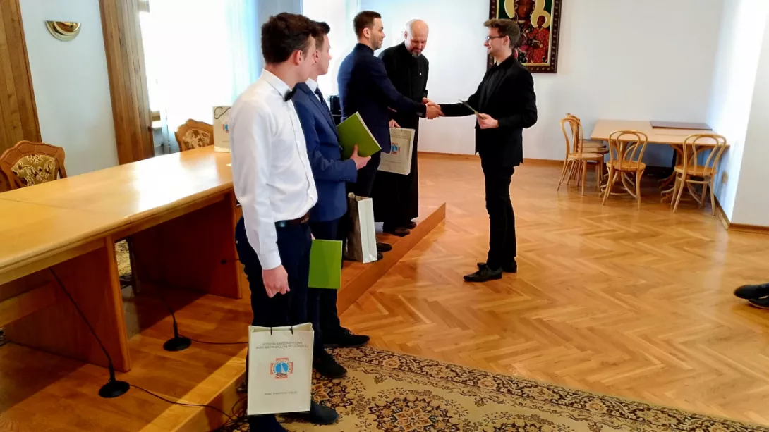 Jakub Bakalarz zwycięzcą diecezjalnego etapu 29. Olimpiady Teologicznej.