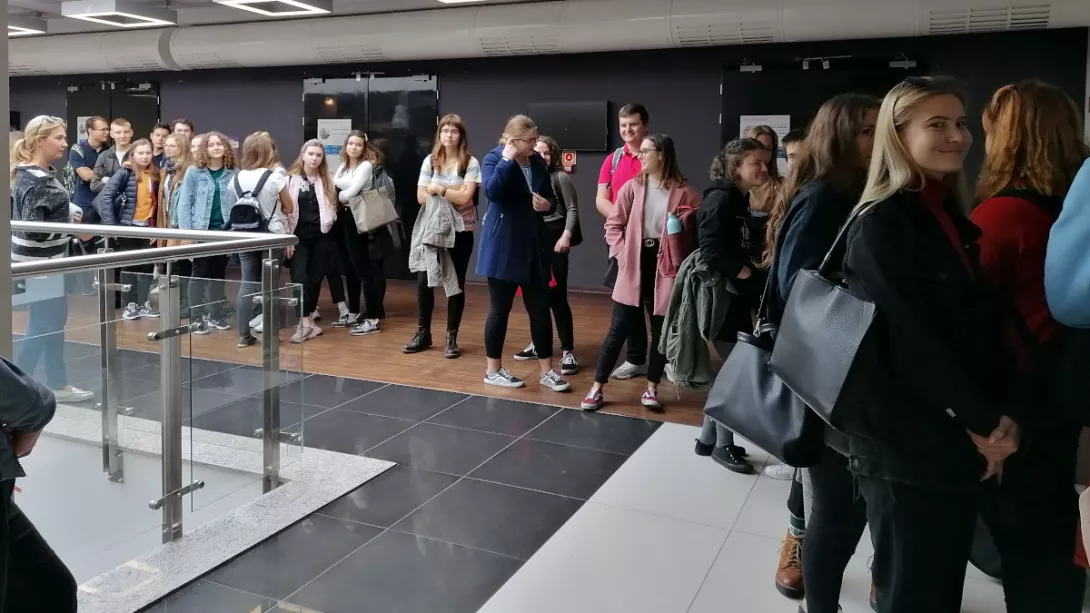 Klasy 2 i 3 SLO na wykładzie prof. Johna T. Manninga - 18.10.2019 r.