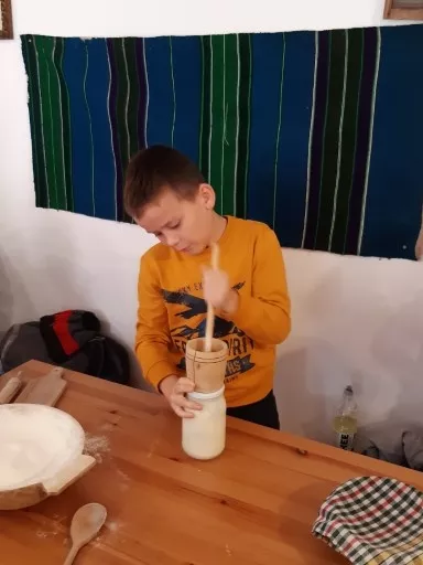 21