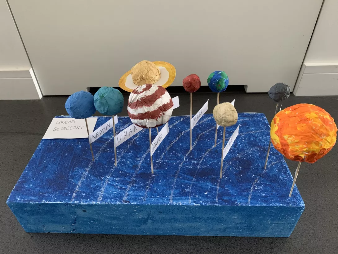 Projekt klas 2 SSP w Układzie Słonecznym