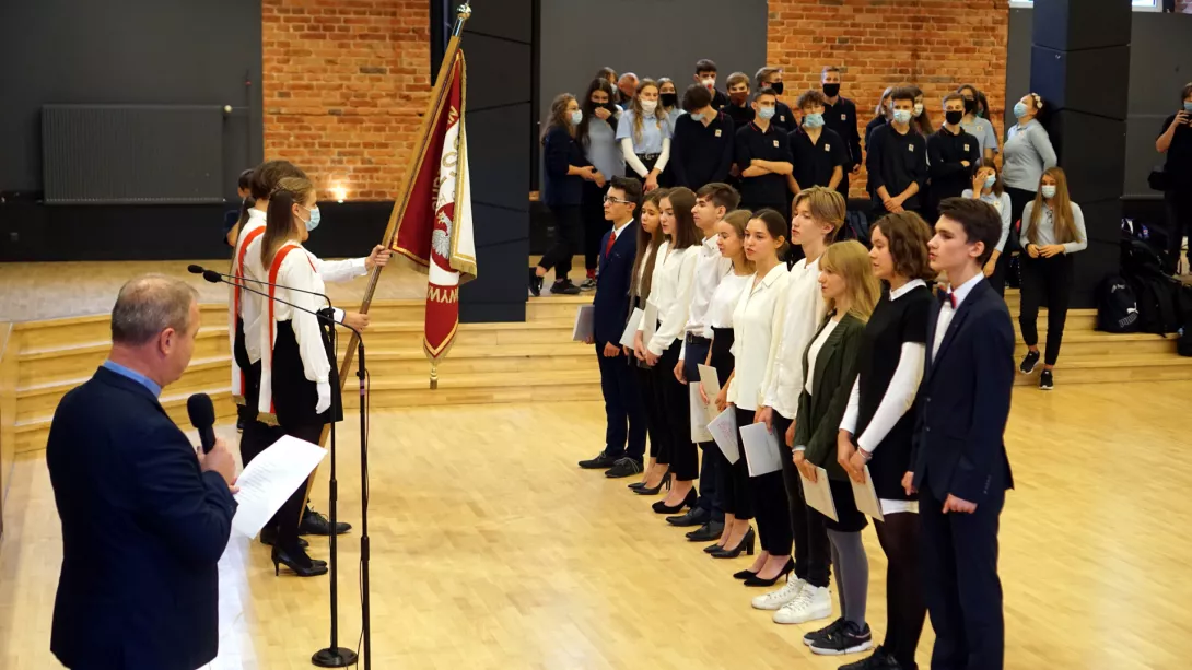 Dzień Edukacji Narodowej w SLO. Zaprzysiężenie SU. (fot. Maciek Urbańczyk)