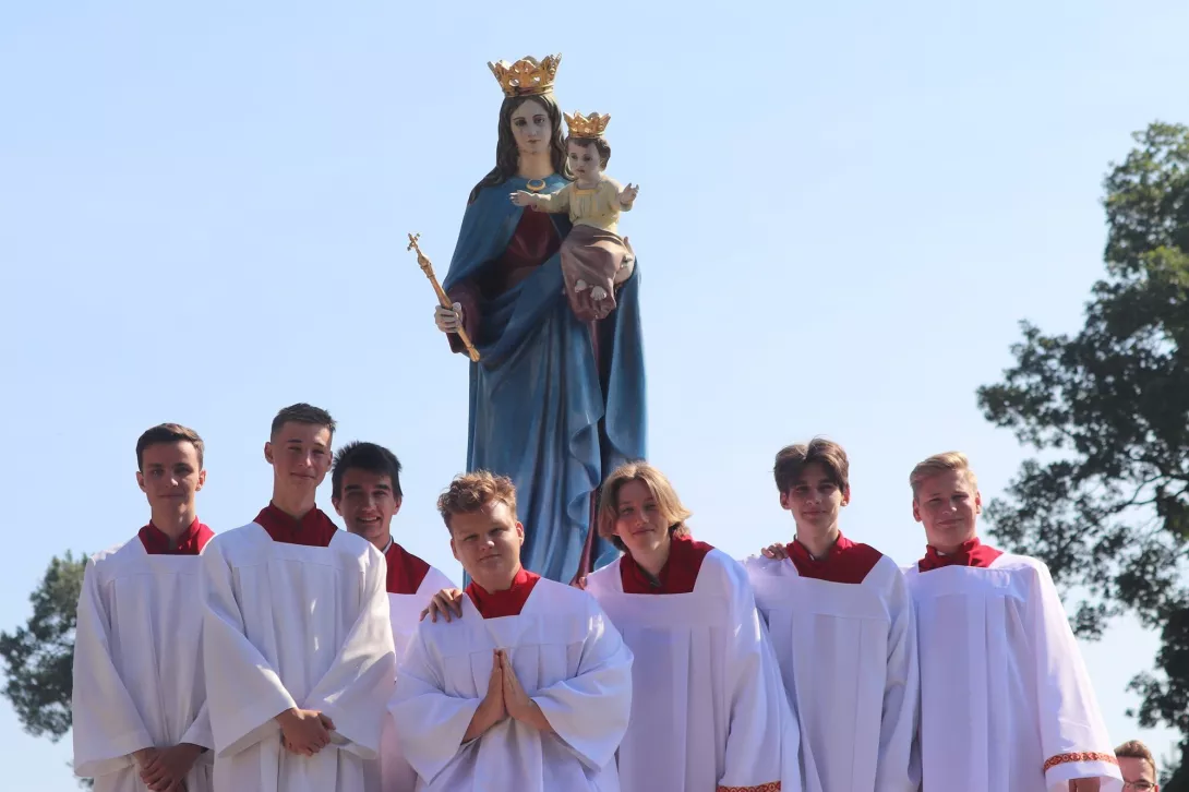 Ministranci