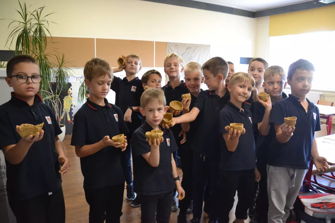 Zajęcia plastyczne w 2b