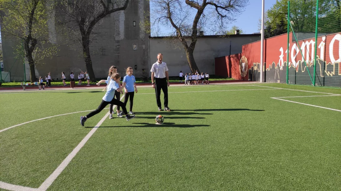 Gimnastyka Najmłodszych