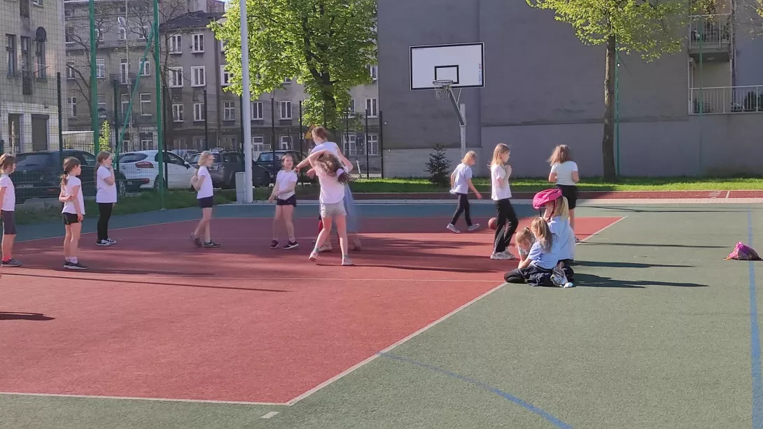 Gimnastyka Najmłodszych