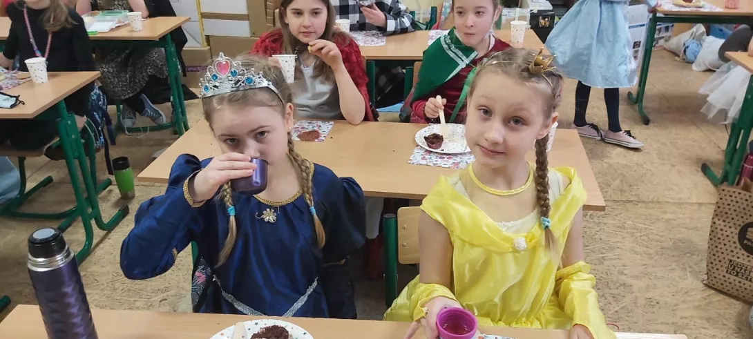 zamki,damy i rycerze