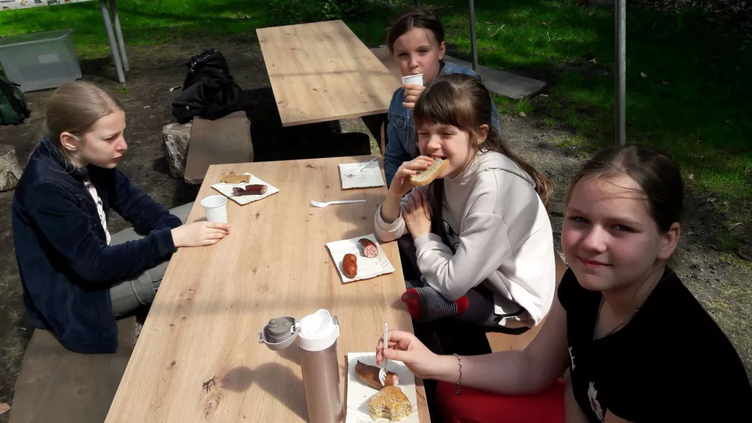 Drugie śniadanie na wycieczce