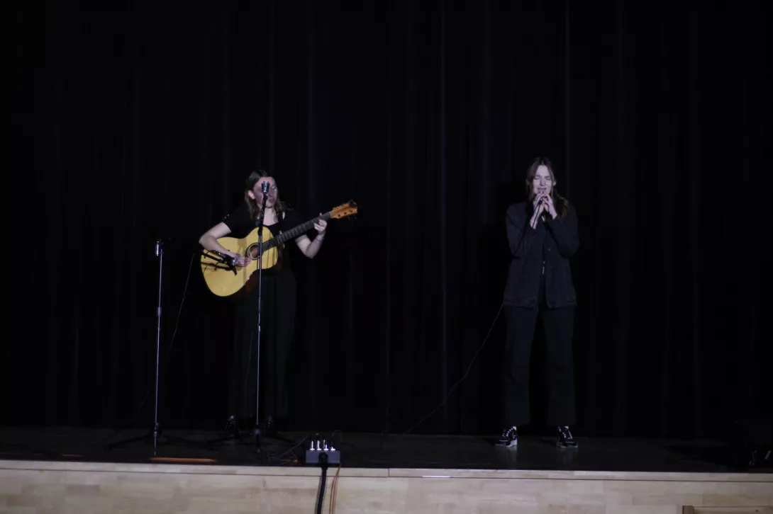 Ania i Weronika Wira