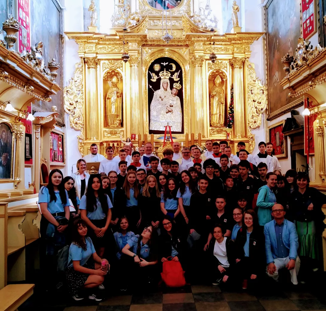 Pielgrzymka klas ósmych do Czerwińska