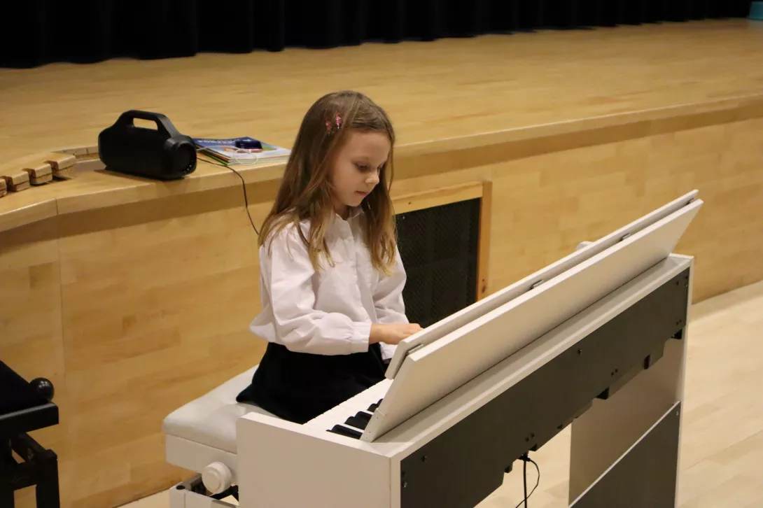 Popis Studium Muzycznego "Boskie Dźwięki"