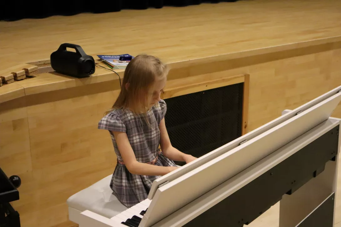 Popis Studium Muzycznego "Boskie Dźwięki"